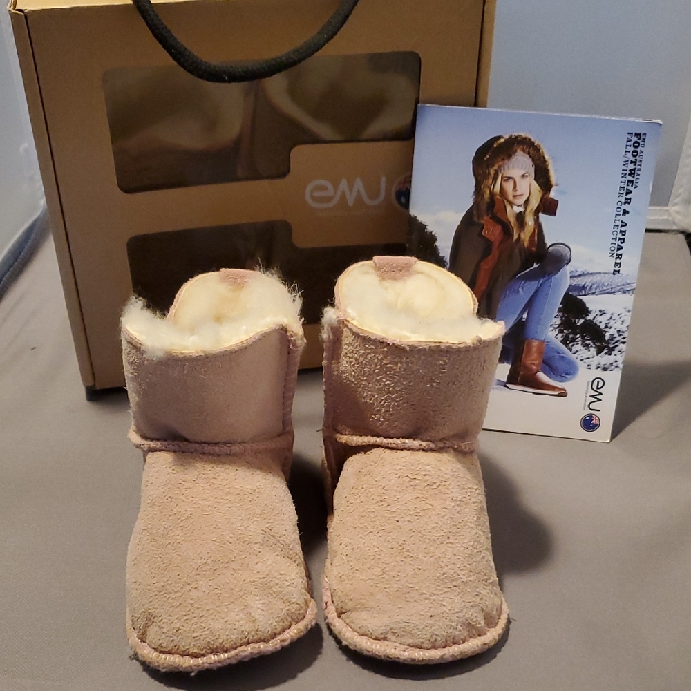 Emu 100% Australian Sheepkin Baby Bootie Girls Pink/Rose Size 12-18 Months